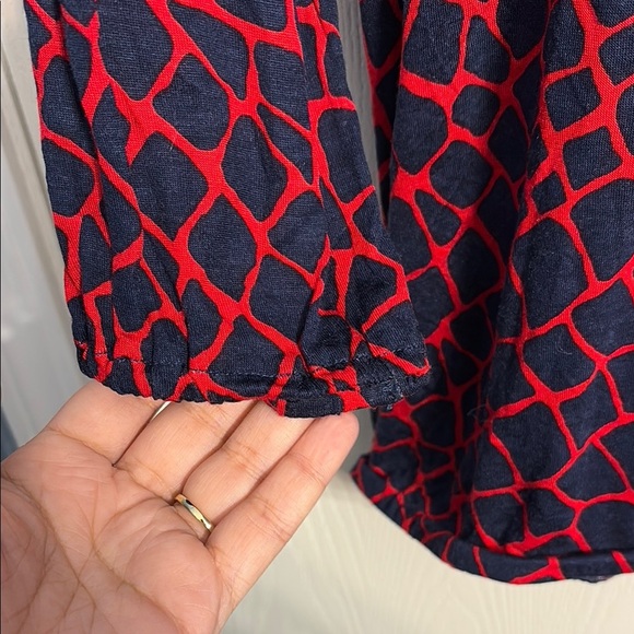 Michael Kors Blue and Red Graphic 3/4 Sleeve Blouse - Picture 4 of 9